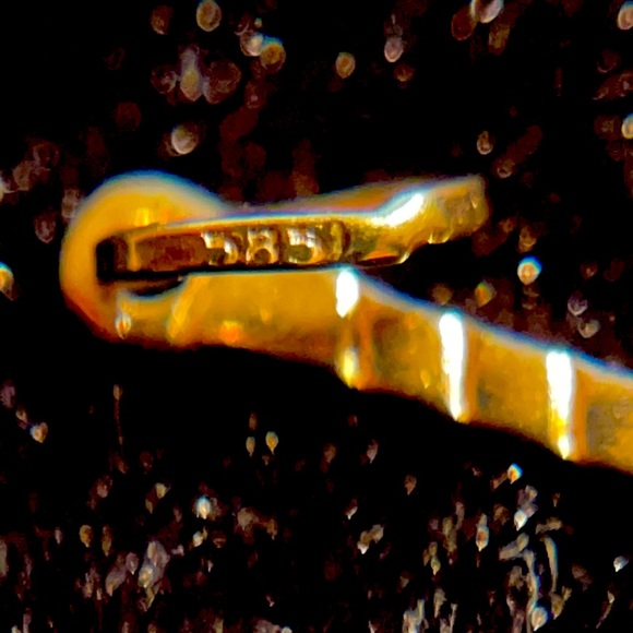 14K 585 Yellow Gold Tennis Racket Pendant - Picture 3 of 4